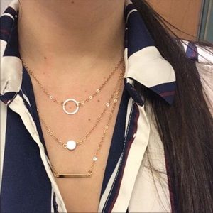 Gold Toned 3 Layer Necklace!🛍😃🛍